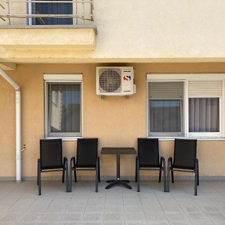 Andrea Apartmanok 2 Hajdúszoboszló Exterior foto